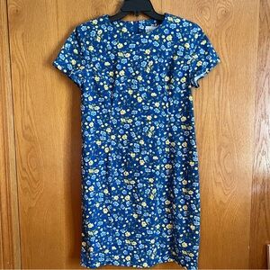 Bedford fair size 10 blue floral short sleeve dress